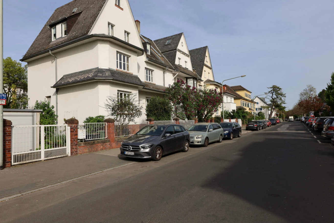 Immobilienmakler Frankfurt Dornbusch